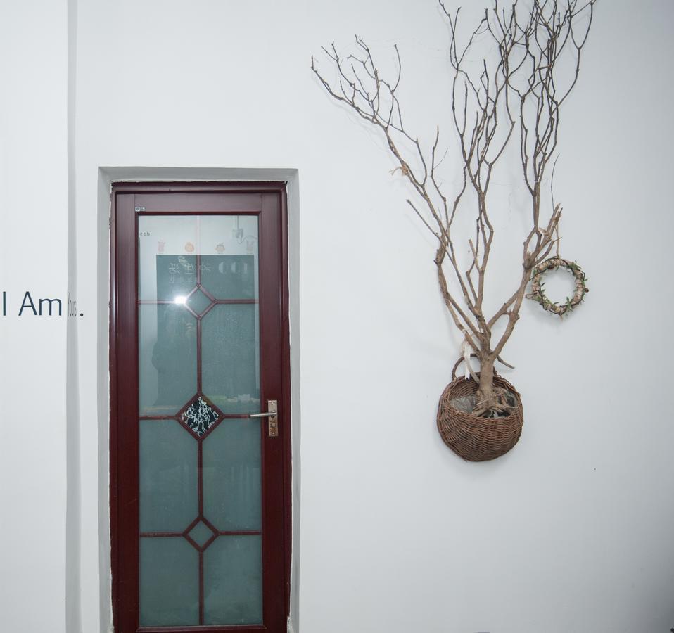 Guilin Hundred Lives Youth Hostel Екстер'єр фото